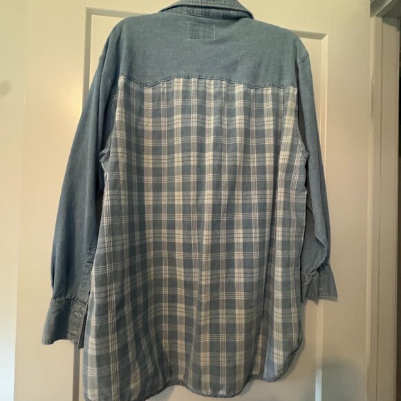 Oversized Vintage Plaid Long Sleeve Button Up by Andrew's Jeans - Picture 2 of 5